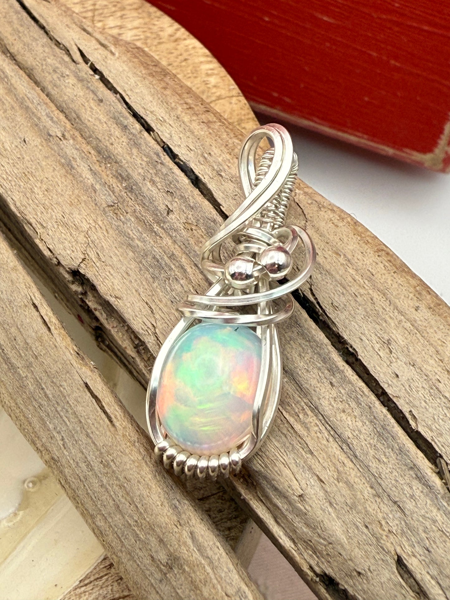Opal 3.47 ct in Sterling Silver