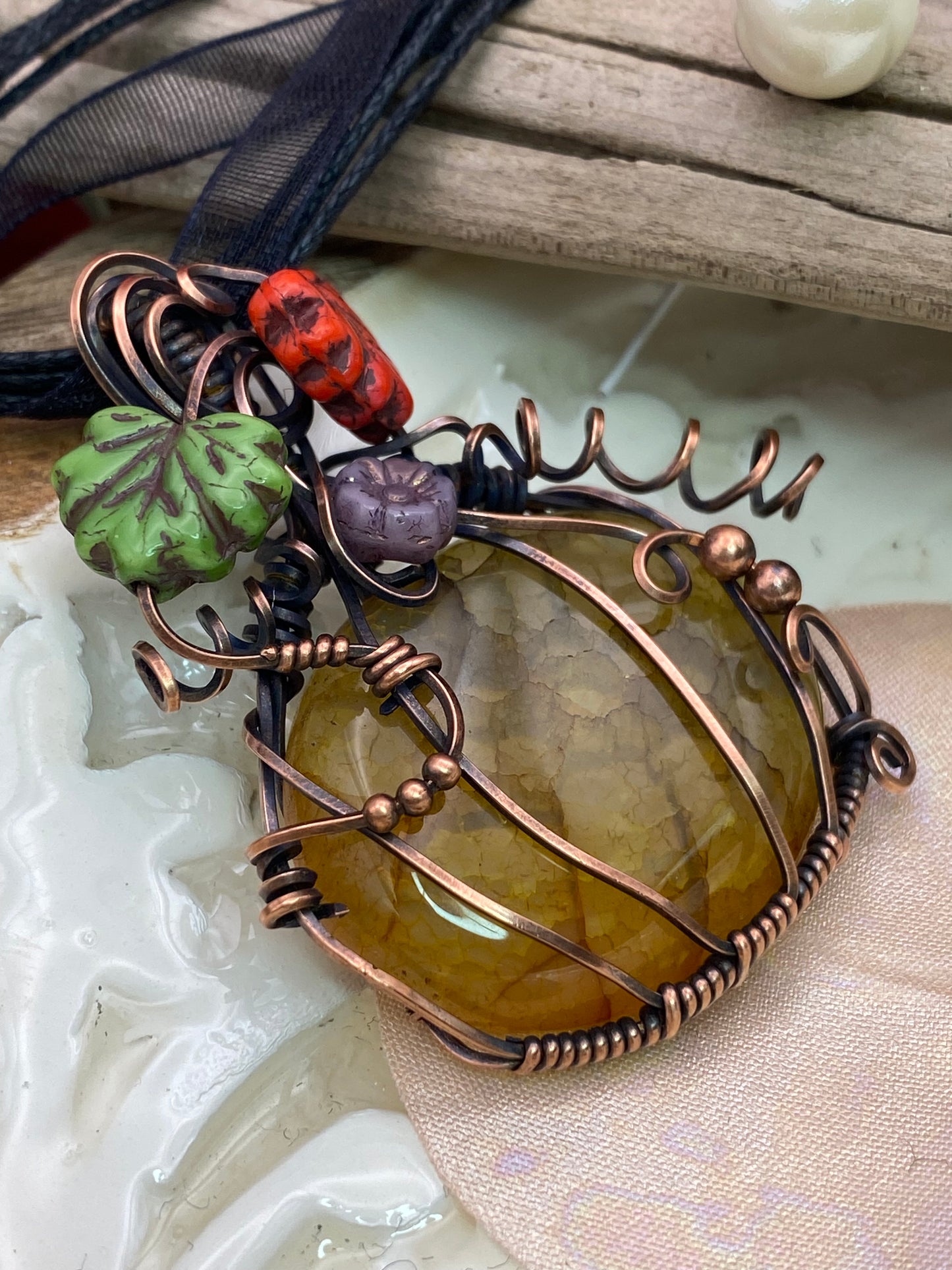 Dragon Vein Agate Pumpkin in Copper