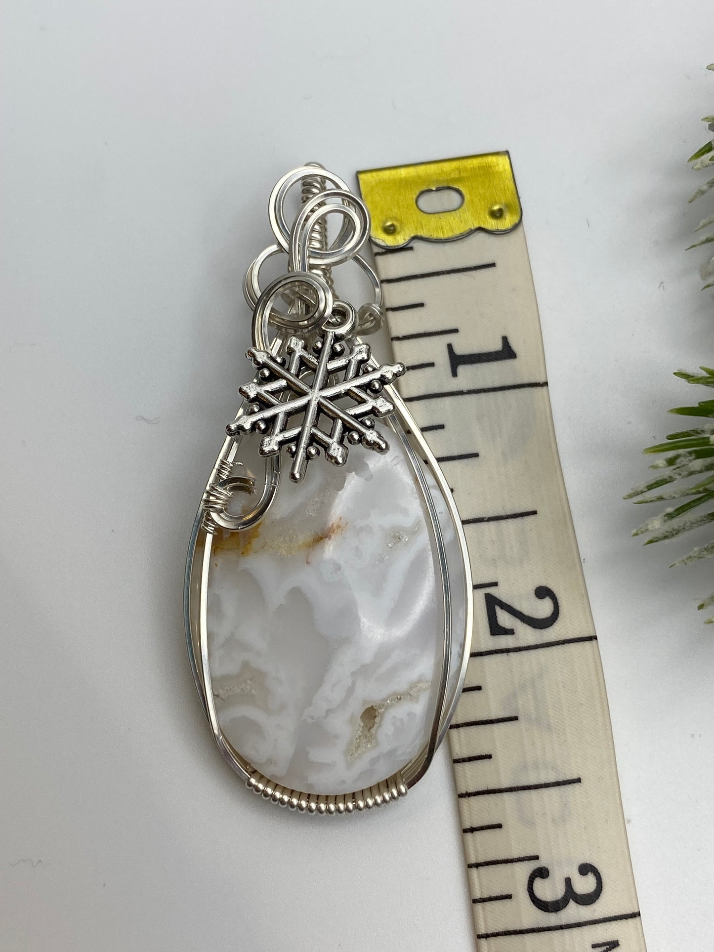 White Lace Agate (Oval L) in Sterling Silver