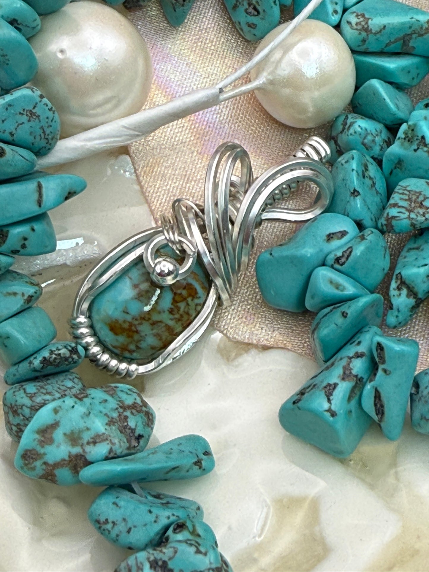 Oval Turquoise (Kingman) in Sterling Silver