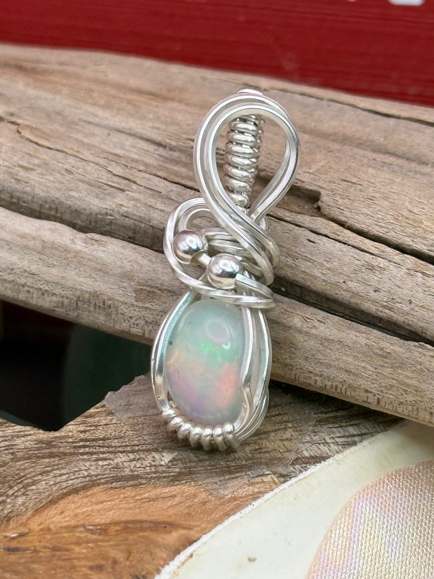 Opal small oval in Sterling Silver