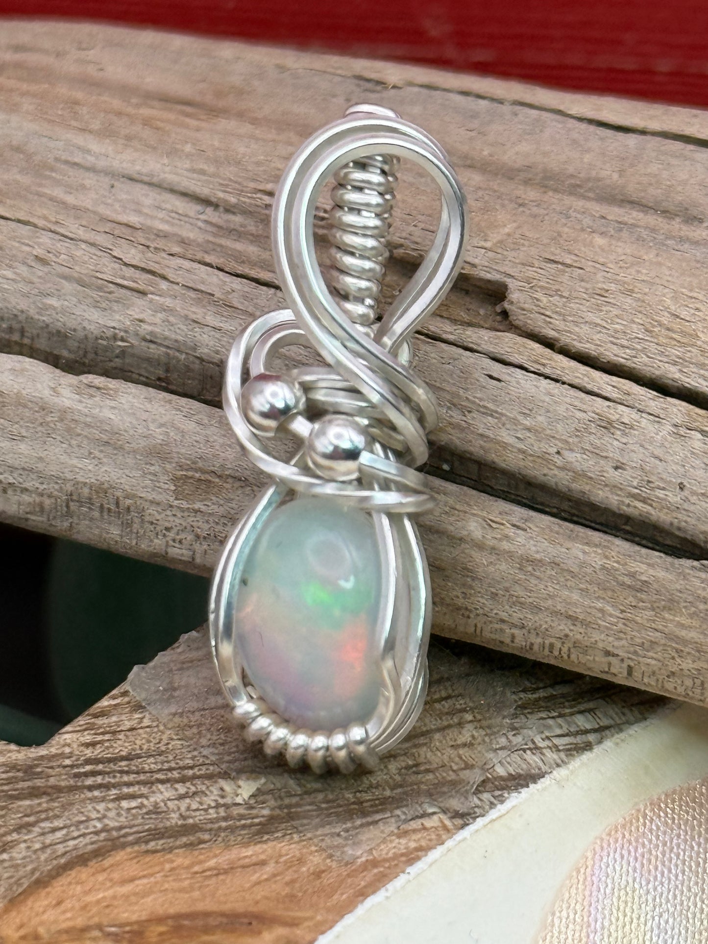 Opal small oval in Sterling Silver