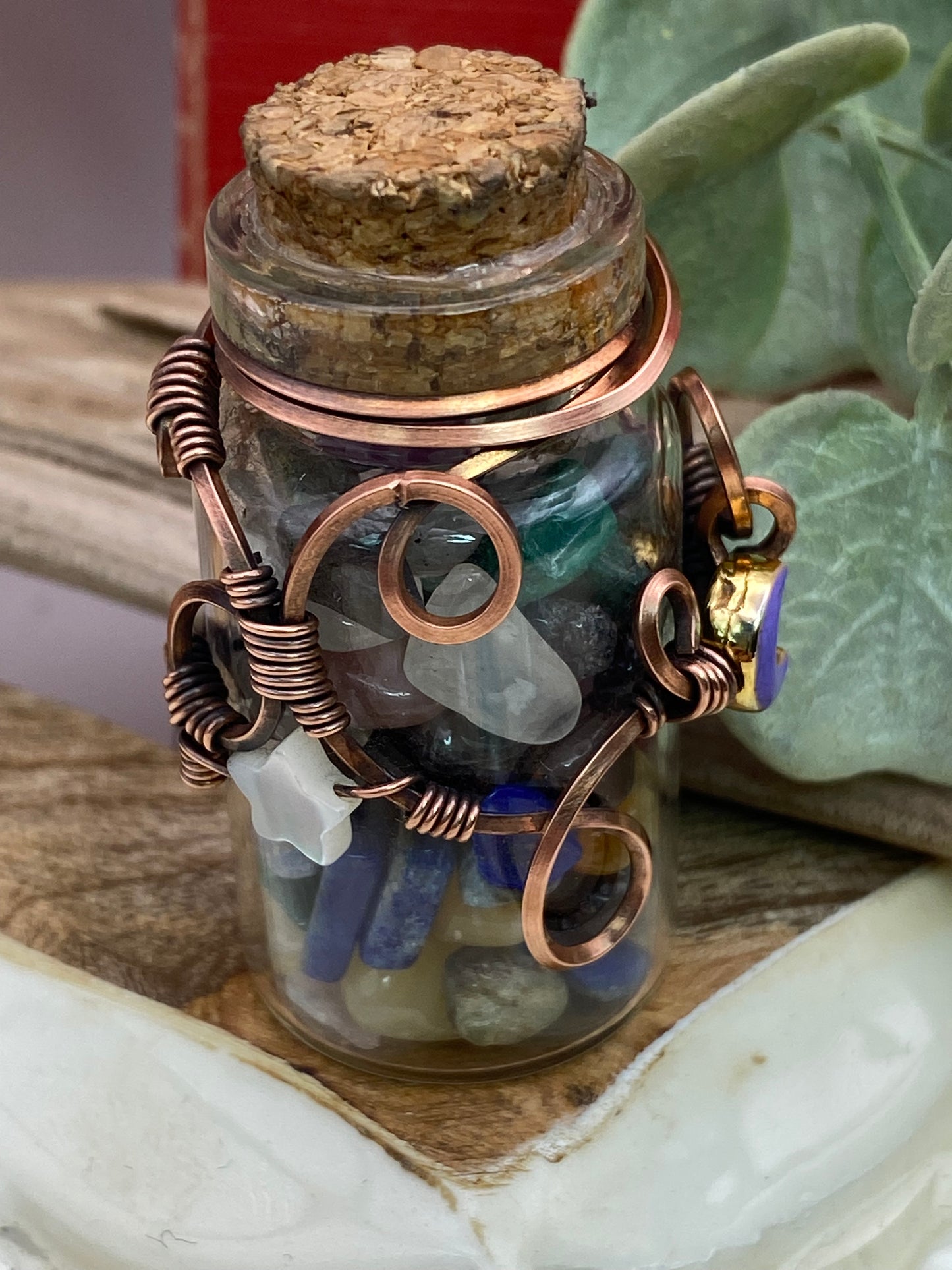 Potion Bottle (large) in Copper (decorative)