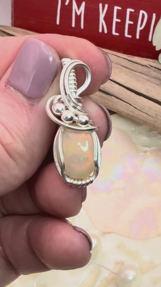 Opal (yellow) small in Sterling Silver